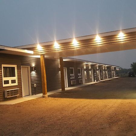 Centennial Motel Kindersley Экстерьер фото